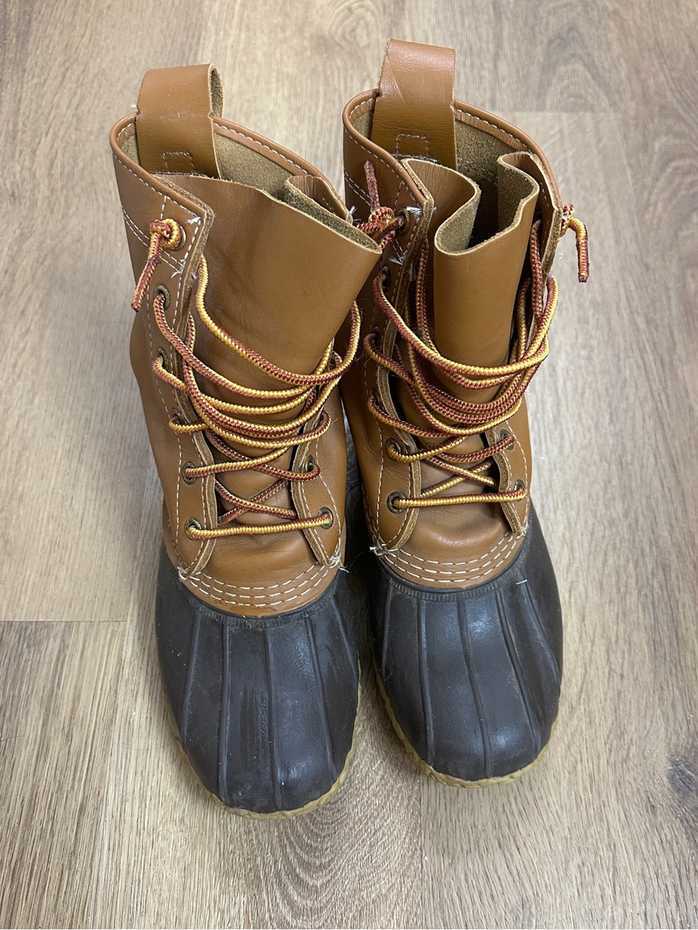 L.L.Bean Bean Boots Women’s Size 6 Brown Tan Leather Rubber Duck Boots